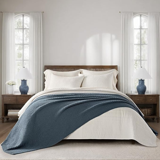 EVERGRACEHOME Chunky Polyester Knit Throw Blanket for Couch, Soft Luxurious Oversized King Moss Stitch Blanket for Bed, Large Cozy Farmhouse Knitted Throw for Sofa, Stormy Blue, 108" x 92"